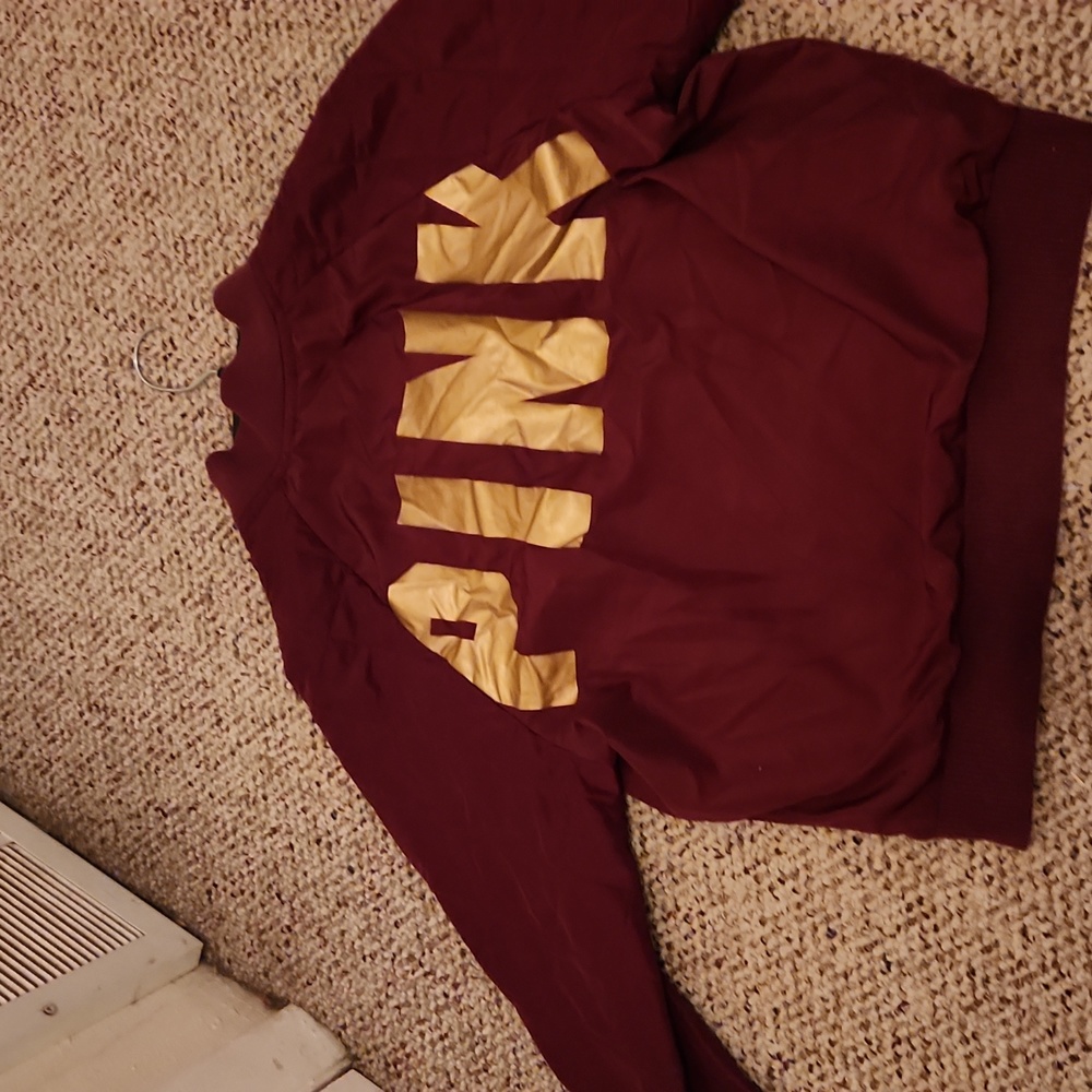 Victoria's Secret/Pink Ruby maroon quilted puffer